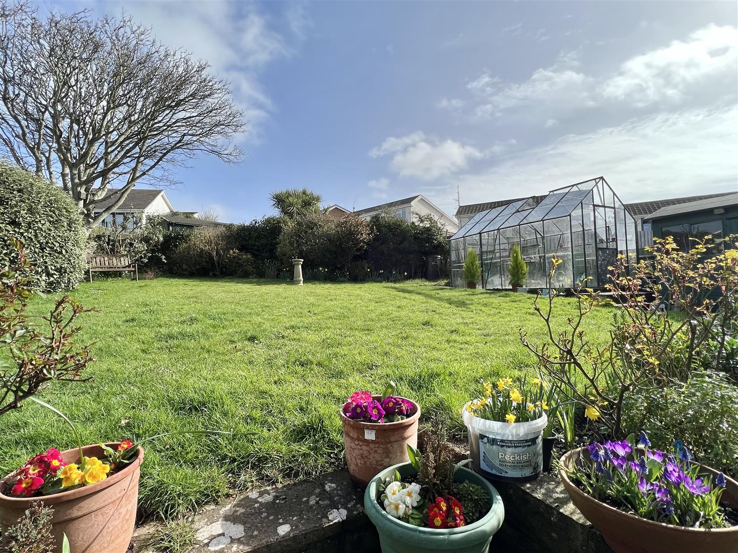 Main Road, Ogmore-by-sea, Bridgend County Borough, CF32 0PW